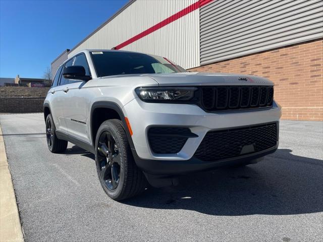 2025 Jeep Grand Cherokee GRAND CHEROKEE ALTITUDE X 4X4