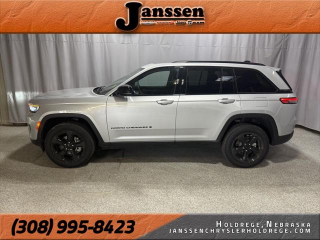 2025 Jeep Grand Cherokee GRAND CHEROKEE LIMITED 4X4 2025 Jeep Grand Cherokee GRAND CHEROKEE LIMITED 4X4