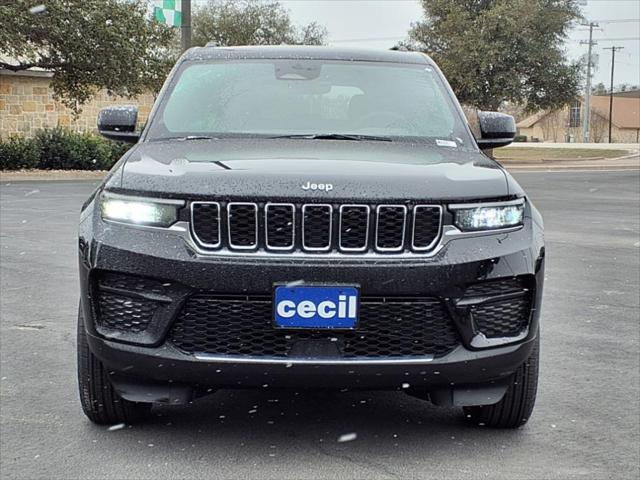 2025 Jeep Grand Cherokee GRAND CHEROKEE LAREDO X 4X2