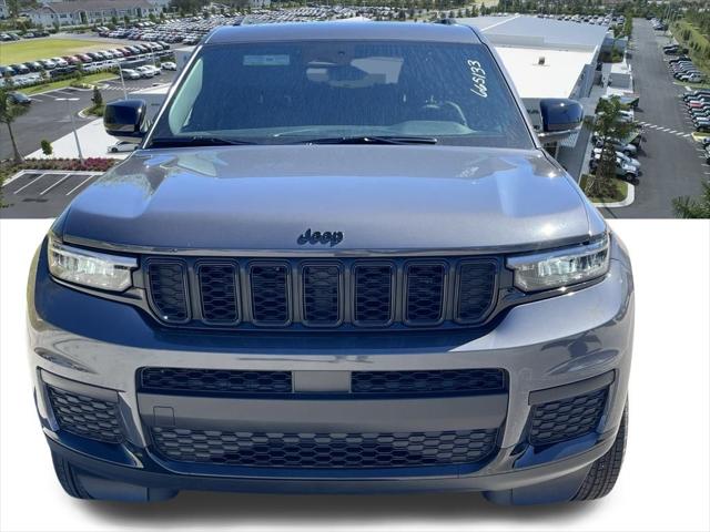 2025 Jeep Grand Cherokee GRAND CHEROKEE L ALTITUDE X 4X4