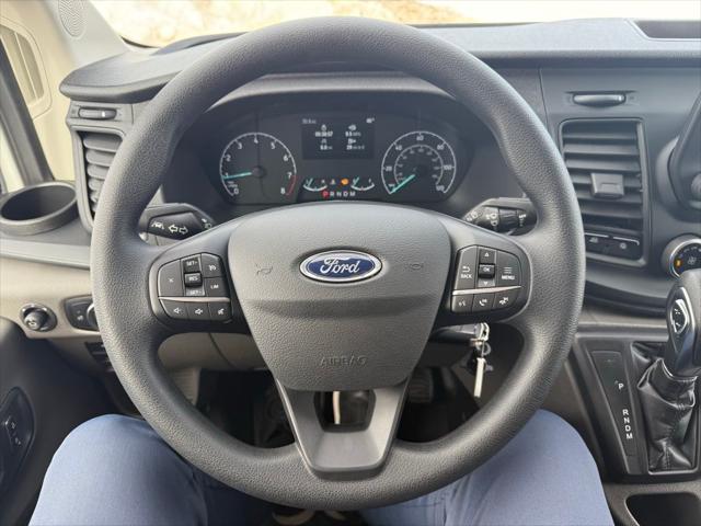 2025 Ford Transit Cargo Van Base