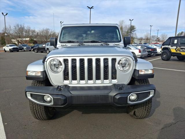 2023 Jeep Gladiator Overland 4x4