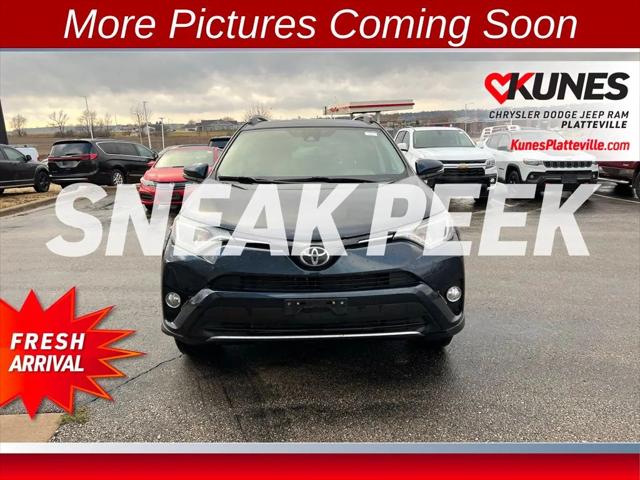 2017 Toyota RAV4 XLE