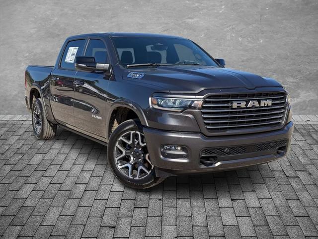 2025 RAM Ram 1500 RAM 1500 LARAMIE CREW CAB 4X4 57 BOX