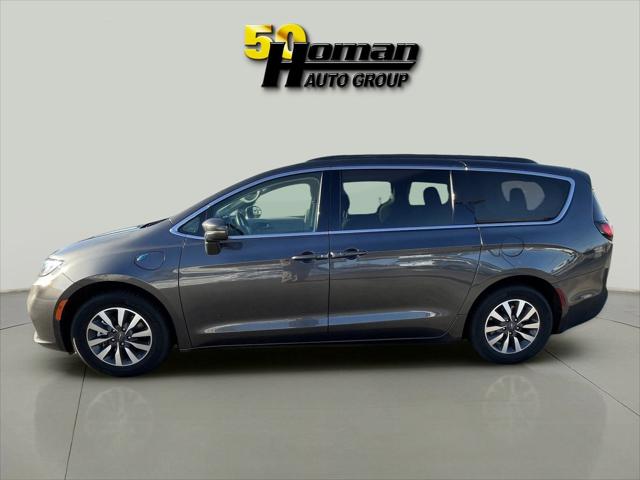 2021 Chrysler Pacifica Hybrid Touring