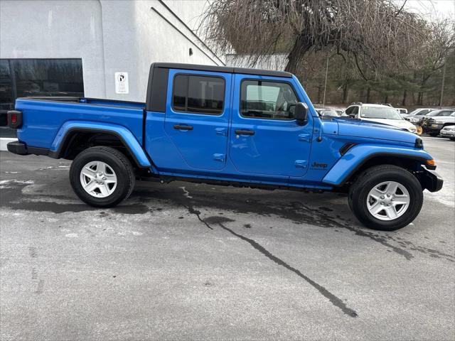 2022 Jeep Gladiator Sport S 4x4