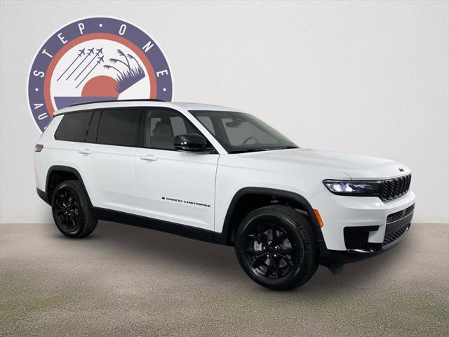 2025 Jeep Grand Cherokee GRAND CHEROKEE L ALTITUDE X 4X4