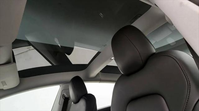 2021 Tesla Model 3 Standard Range Plus Rear-Wheel Drive