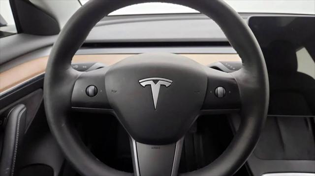 2021 Tesla Model 3 Standard Range Plus Rear-Wheel Drive