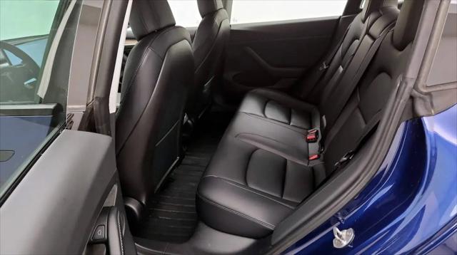 2021 Tesla Model 3 Standard Range Plus Rear-Wheel Drive