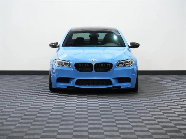 2013 BMW M5 Standard