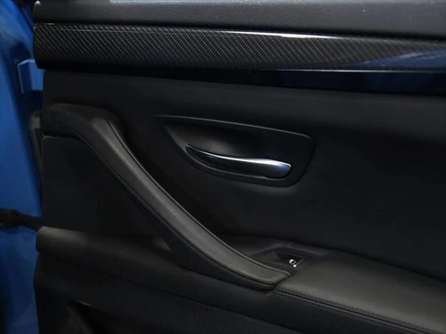 2013 BMW M5 Standard