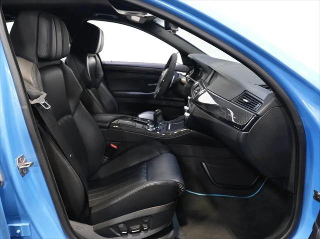 2013 BMW M5 Standard