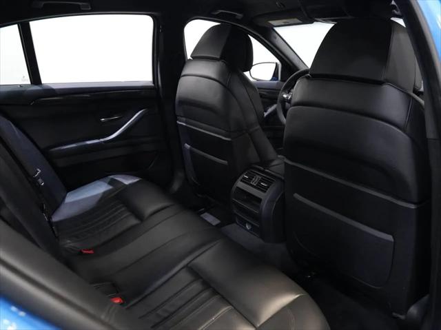 2013 BMW M5 Standard