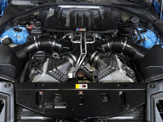 2013 BMW M5 Standard