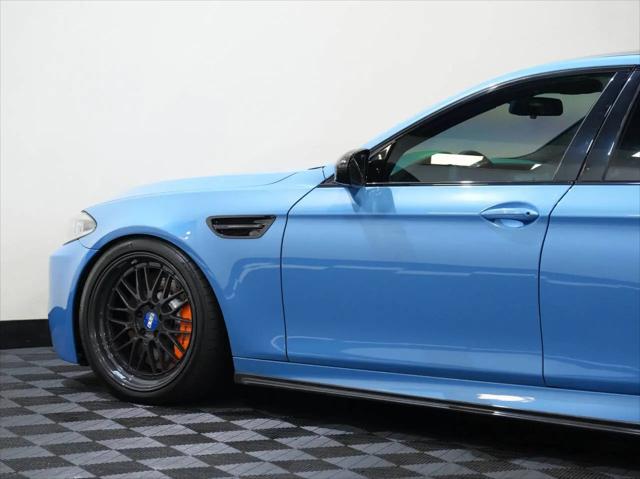 2013 BMW M5 Standard