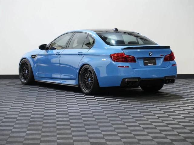 2013 BMW M5 Standard