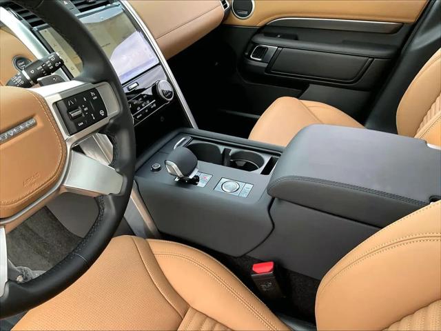 2025 Land Rover Discovery P360 Metropolitan Edition