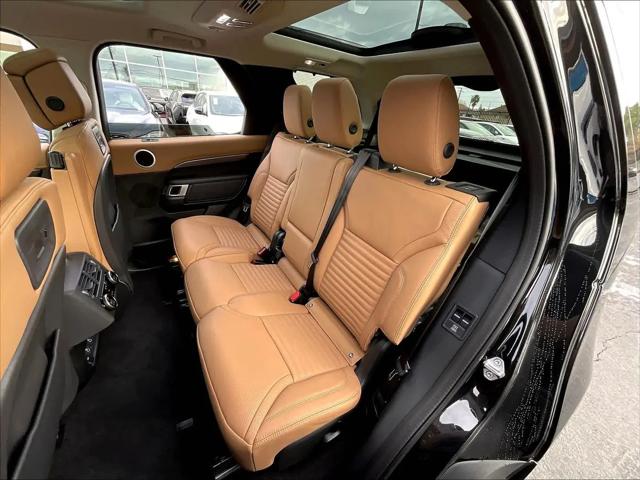 2025 Land Rover Discovery P360 Metropolitan Edition