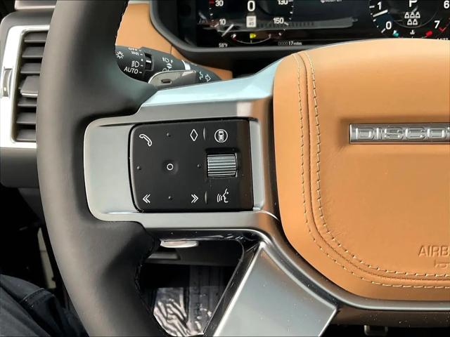 2025 Land Rover Discovery P360 Metropolitan Edition