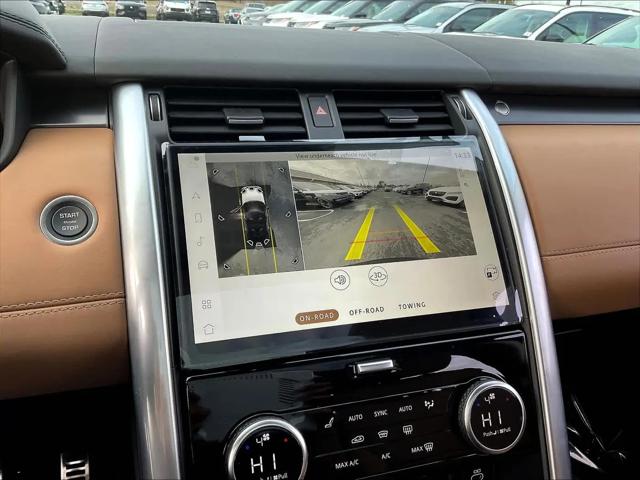 2025 Land Rover Discovery P360 Metropolitan Edition