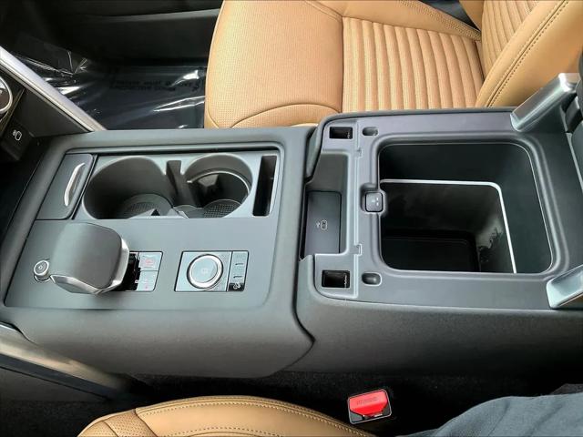 2025 Land Rover Discovery P360 Metropolitan Edition
