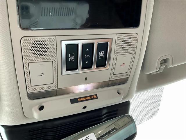 2025 Land Rover Discovery P360 Metropolitan Edition