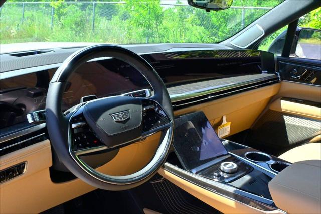 2025 Cadillac Escalade Luxury 2