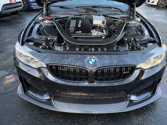 2015 BMW M4 Standard