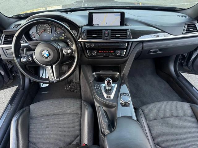 2015 BMW M4 Standard