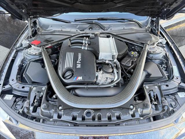 2015 BMW M4 Standard