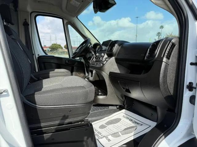 2022 Ram ProMaster Cargo Van High Roof