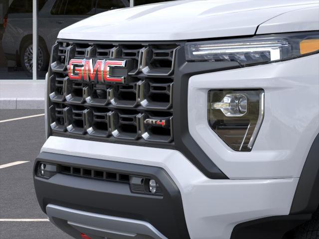 2025 GMC Canyon 4WD AT4