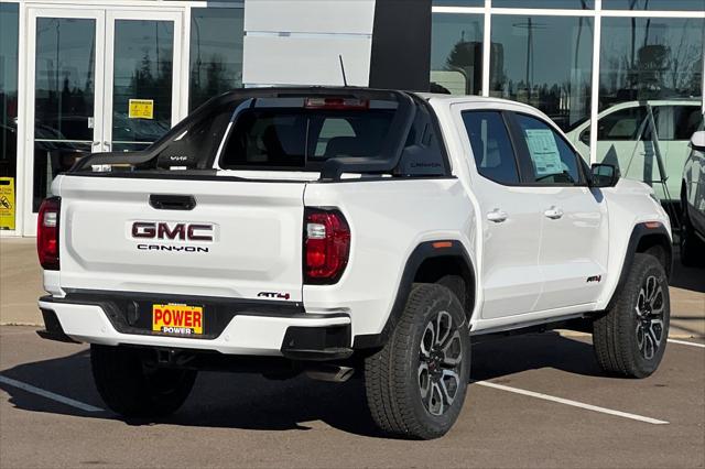 2025 GMC Canyon 4WD AT4