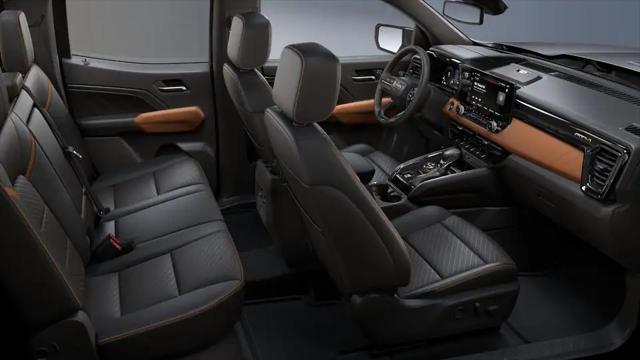 2025 GMC Canyon 4WD AT4