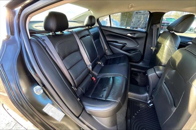 Used 2017 Chevrolet Cruze For Sale in Olive Branch, MS