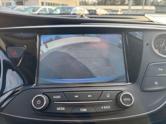 2019 Buick Envision FWD Essence
