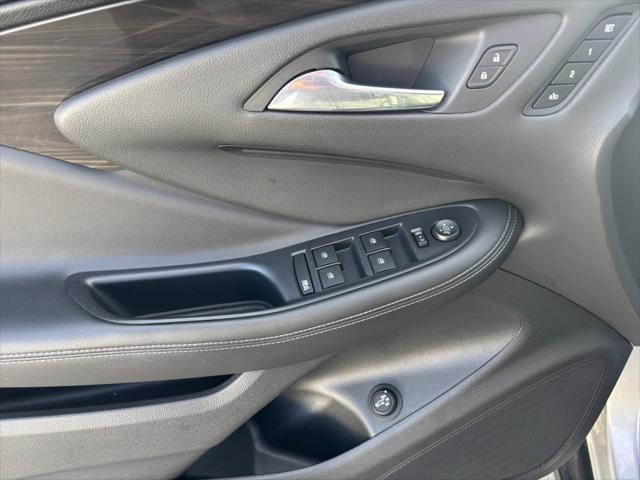 2019 Buick Envision FWD Essence