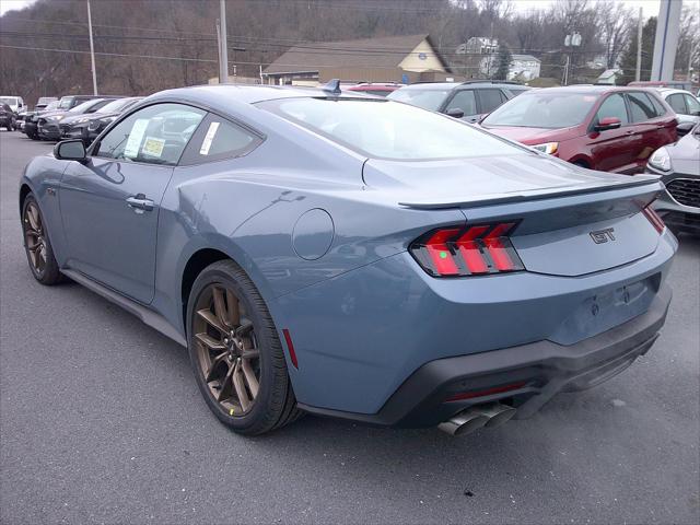 2025 Ford Mustang GT Premium Fastback
