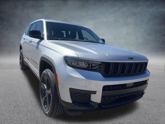 2025 Jeep Grand Cherokee GRAND CHEROKEE L ALTITUDE X 4X4