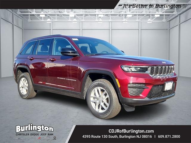 2025 Jeep Grand Cherokee GRAND CHEROKEE LAREDO X 4X4