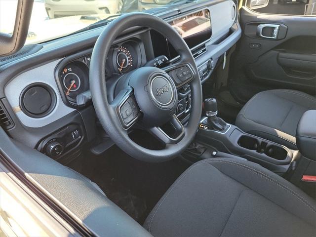 2025 Jeep Gladiator GLADIATOR NIGHTHAWK 4X4