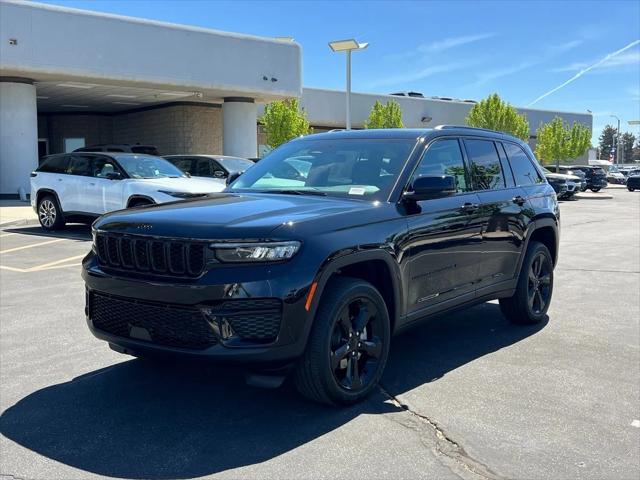 2025 Jeep Grand Cherokee GRAND CHEROKEE ALTITUDE X 4X4