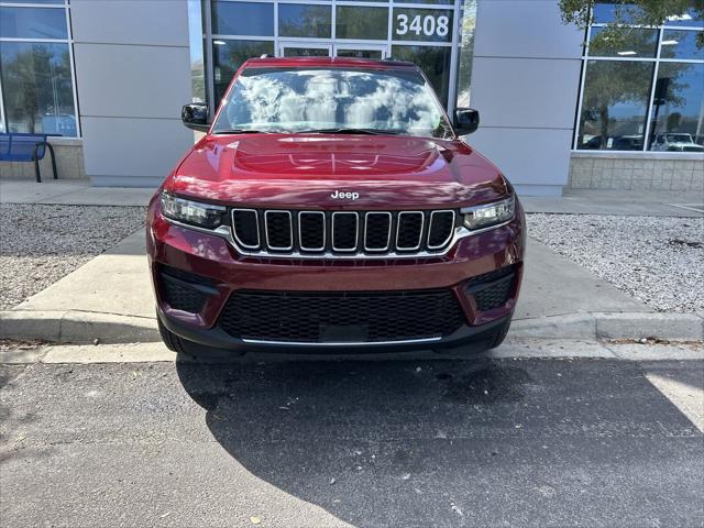 2025 Jeep Grand Cherokee GRAND CHEROKEE LAREDO X 4X2