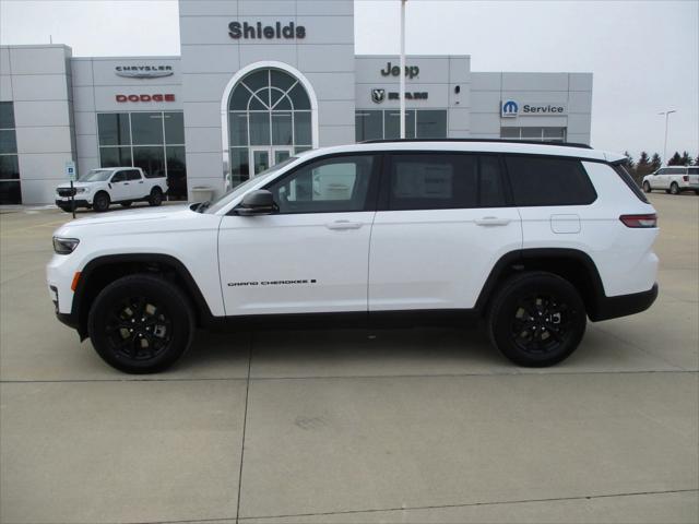 2025 Jeep Grand Cherokee GRAND CHEROKEE L ALTITUDE X 4X4