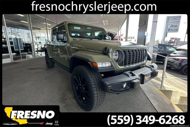 2025 Jeep Gladiator GLADIATOR NIGHTHAWK 4X4