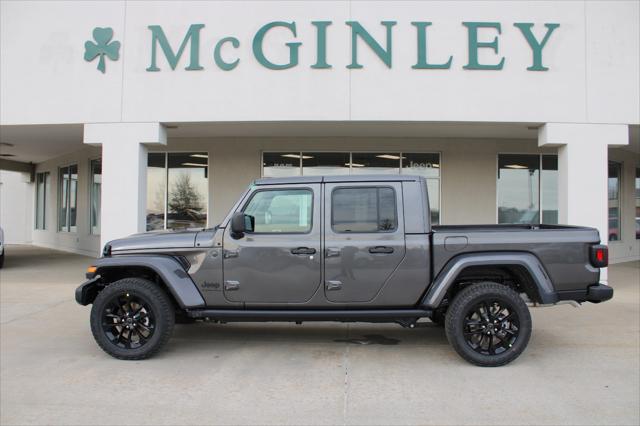 2025 Jeep Gladiator GLADIATOR NIGHTHAWK 4X4