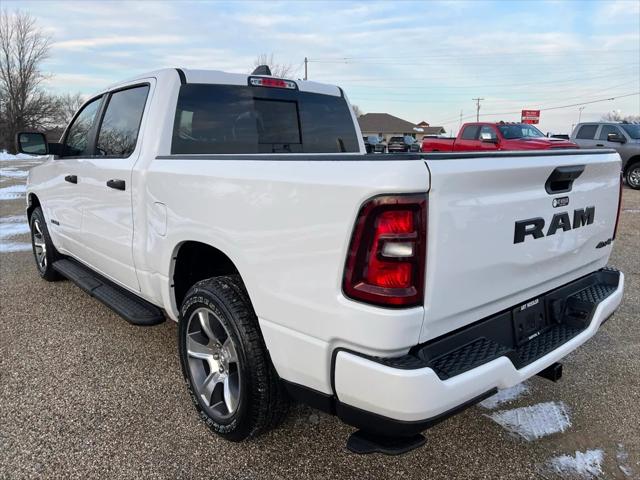 2025 RAM Ram 1500 RAM 1500 TRADESMAN CREW CAB 4X4 57 BOX