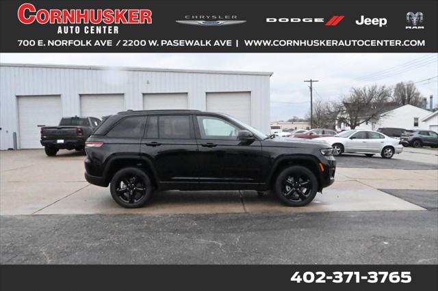 2025 Jeep Grand Cherokee GRAND CHEROKEE ALTITUDE X 4X4