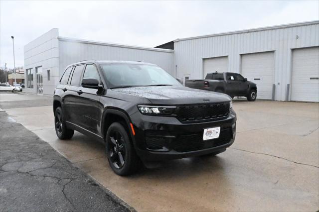 2025 Jeep Grand Cherokee GRAND CHEROKEE ALTITUDE X 4X4